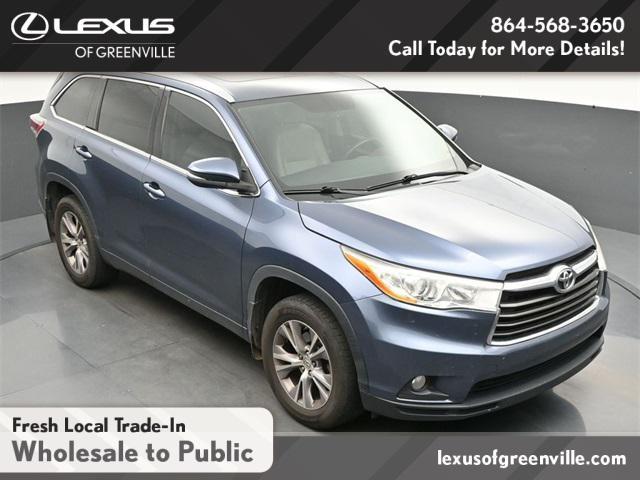used 2014 Toyota Highlander car, priced at $10,800