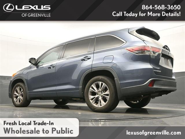 used 2014 Toyota Highlander car, priced at $10,800
