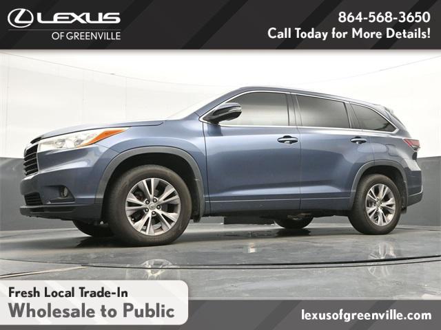 used 2014 Toyota Highlander car, priced at $10,800