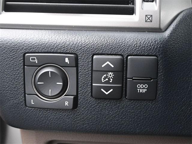 used 2022 Lexus GX 460 car, priced at $53,998