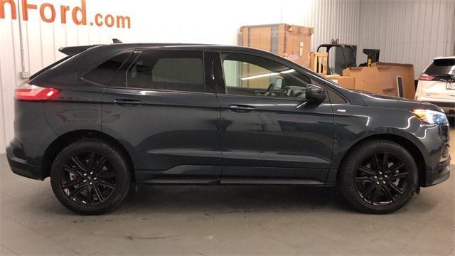 used 2024 Ford Edge car, priced at $31,985