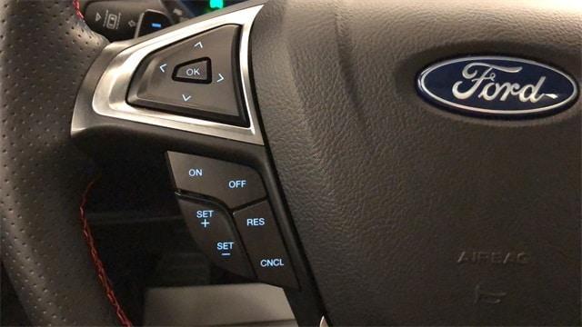 used 2024 Ford Edge car, priced at $31,985