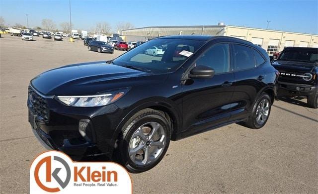 used 2023 Ford Escape car, priced at $25,477