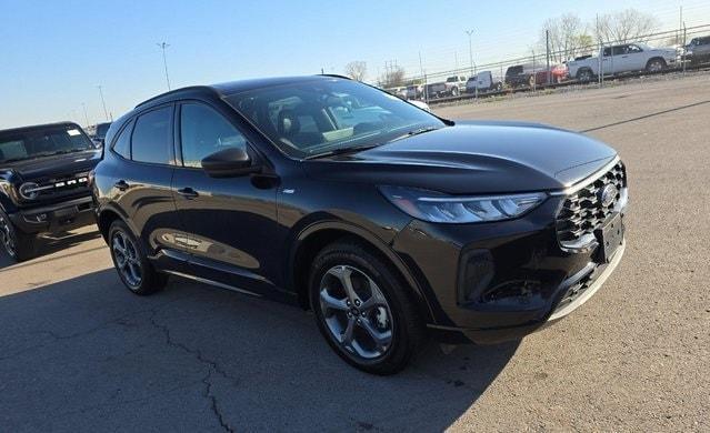 used 2023 Ford Escape car, priced at $25,477