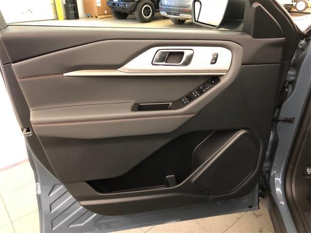 new 2025 Ford Explorer car, priced at $41,355
