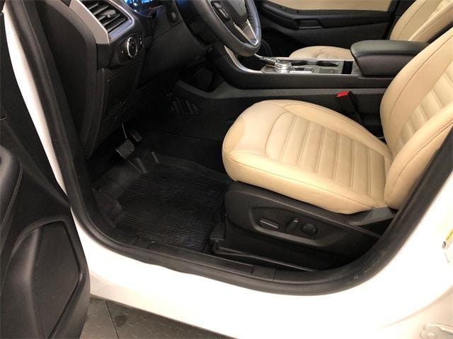 used 2024 Ford Edge car, priced at $24,985