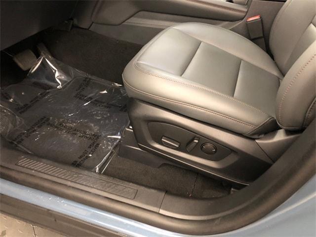 new 2025 Ford Explorer car