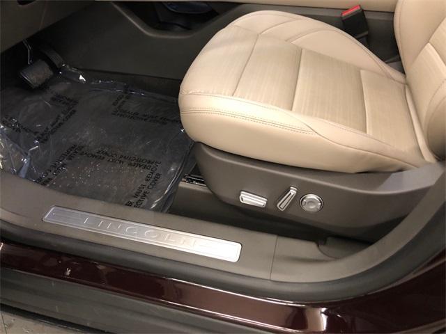 used 2024 Lincoln Nautilus car, priced at $50,977