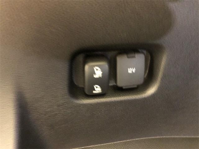 used 2024 Ford Edge car, priced at $25,985