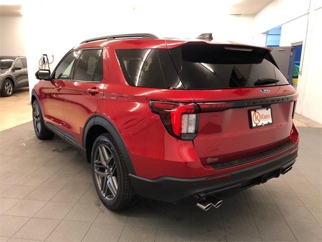 new 2025 Ford Explorer car, priced at $60,195