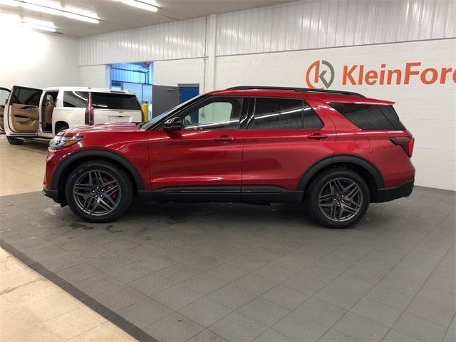 new 2025 Ford Explorer car, priced at $60,195