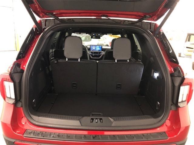 new 2025 Ford Explorer car, priced at $60,195