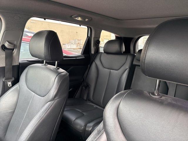 used 2020 Hyundai Santa Fe car, priced at $20,000