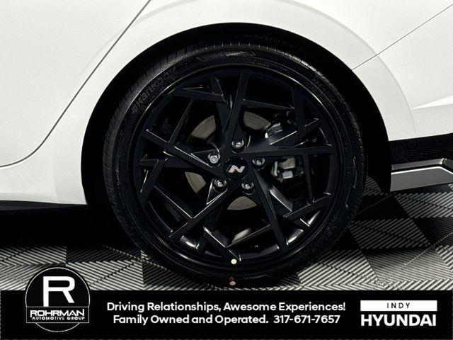 new 2025 Hyundai Elantra car, priced at $26,624