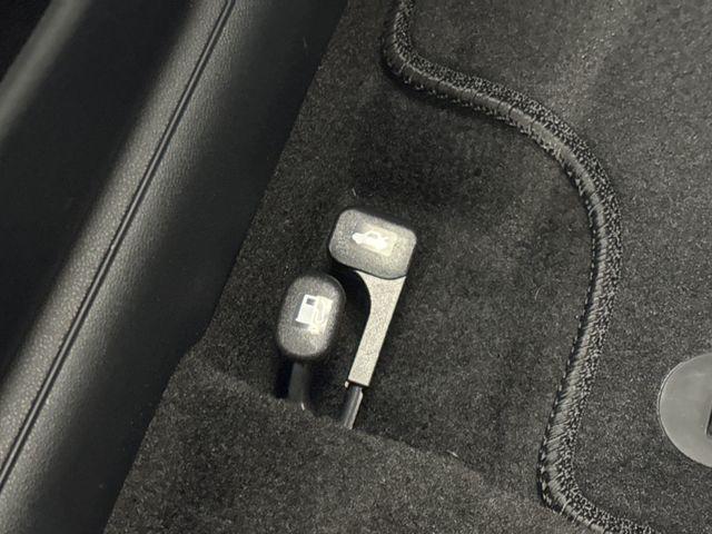 new 2025 Hyundai Elantra car, priced at $26,624