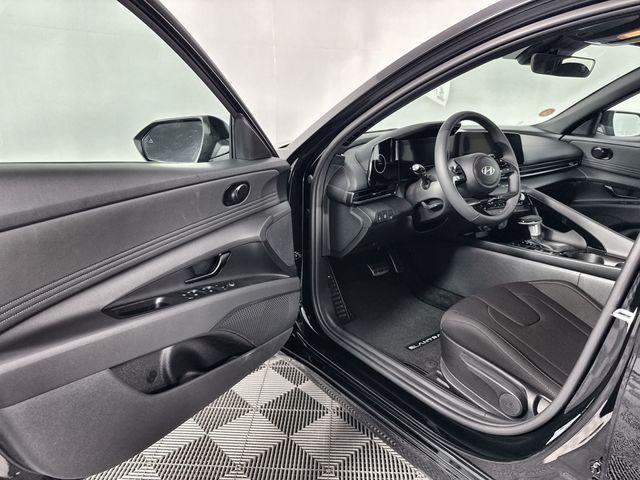 new 2025 Hyundai ELANTRA HEV car, priced at $23,501