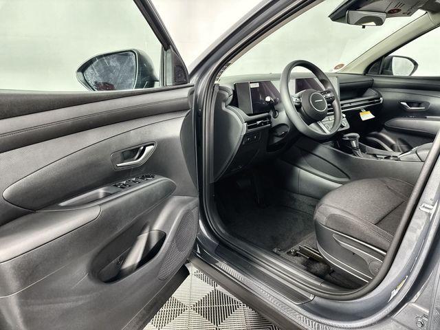 new 2026 Hyundai Tucson car, priced at $29,595