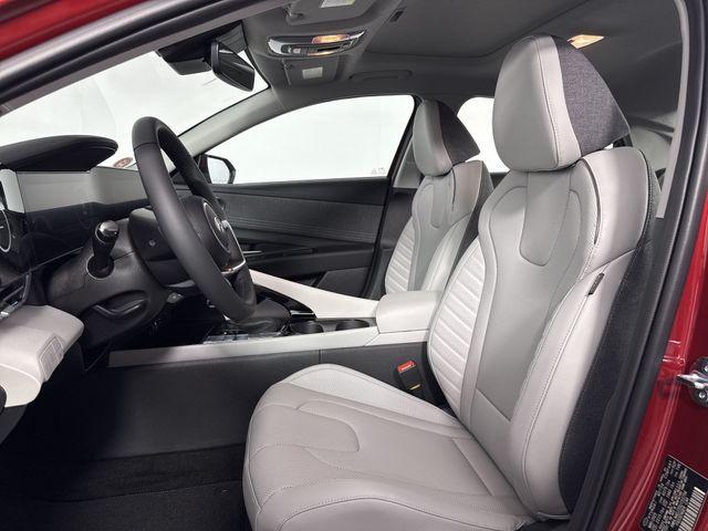new 2025 Hyundai ELANTRA HEV car, priced at $26,261