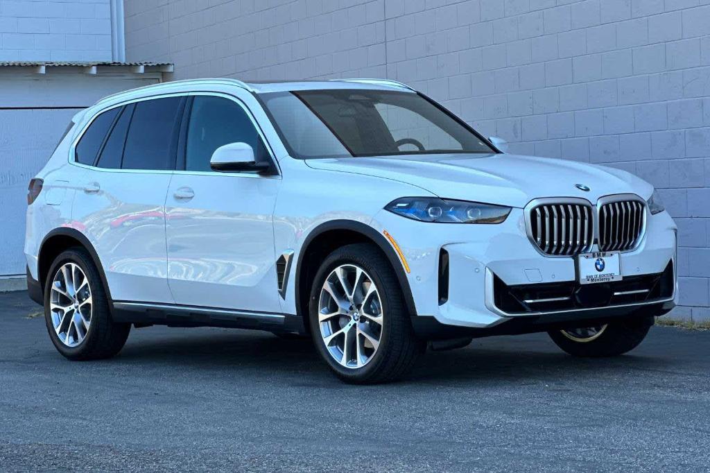new 2024 BMW X5 car, priced at $72,675