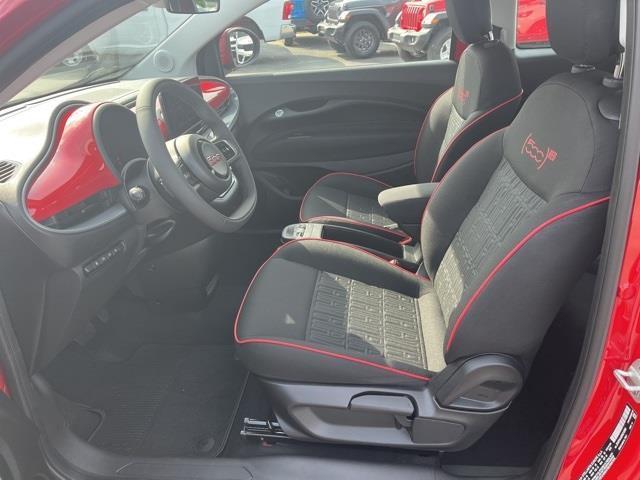 new 2024 FIAT 500e car, priced at $30,000