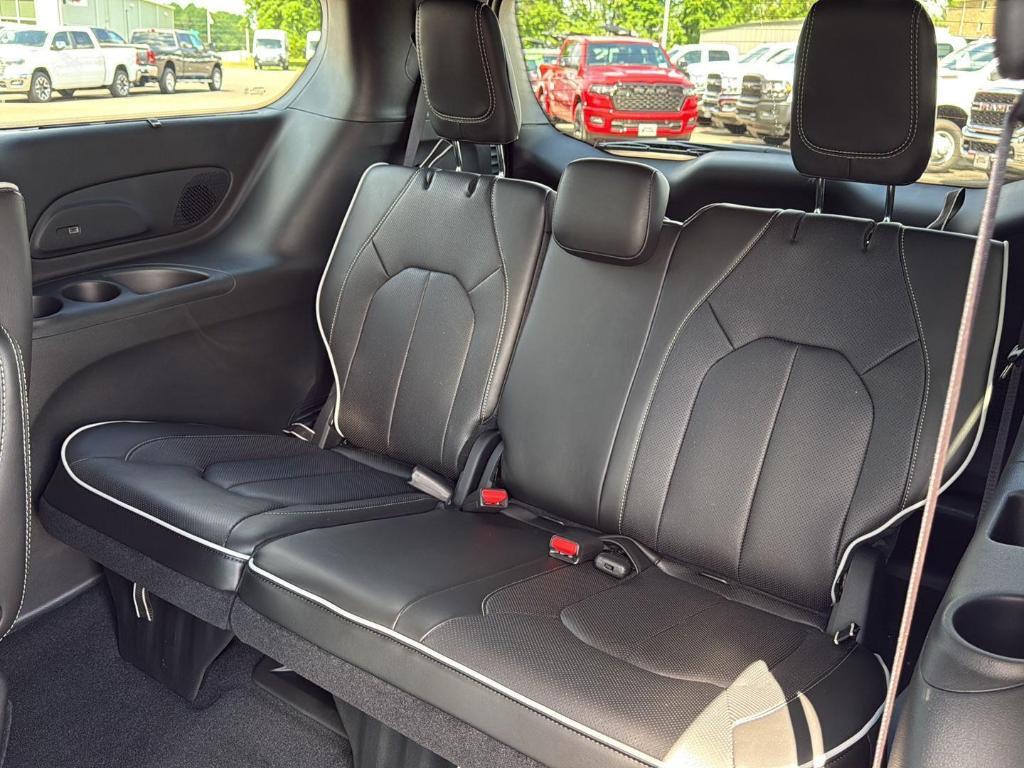new 2025 Chrysler Pacifica car, priced at $49,191