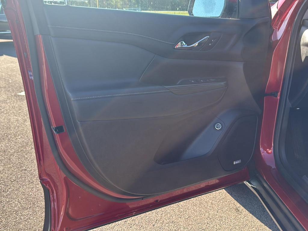 used 2023 GMC Acadia car, priced at $30,000