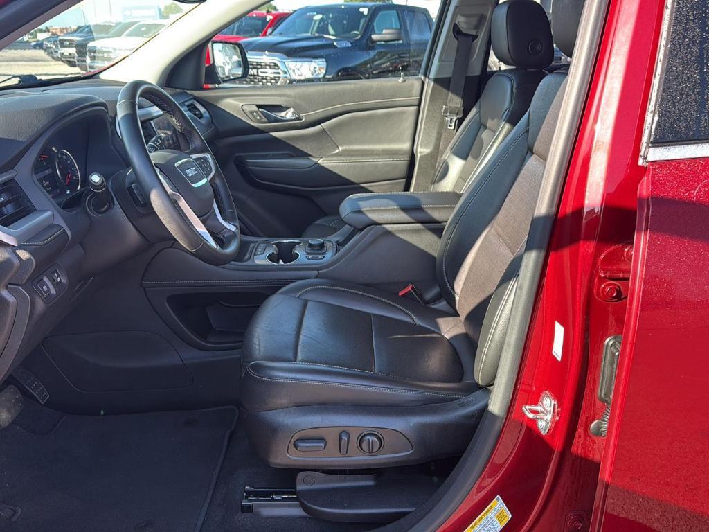 used 2023 GMC Acadia car, priced at $30,000