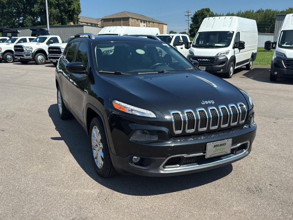 used 2014 Jeep Cherokee car, priced at $6,700