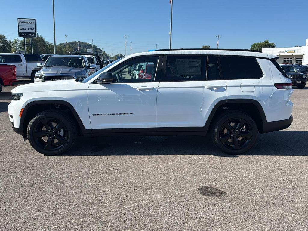 new 2025 Jeep Grand Cherokee L car, priced at $43,780
