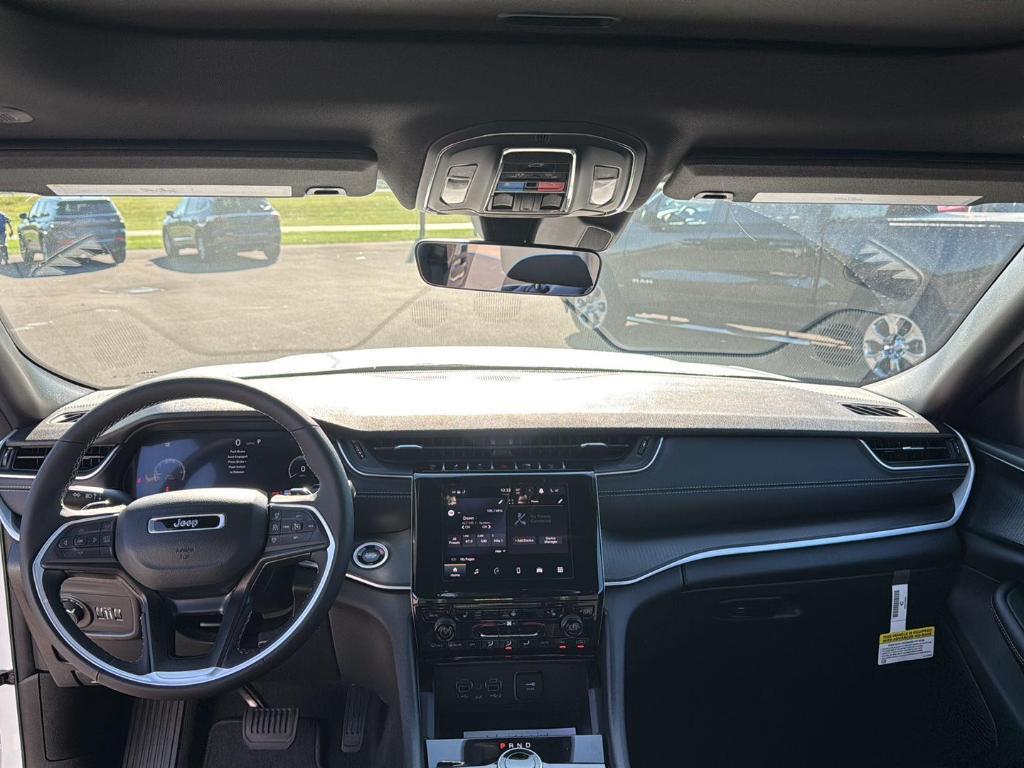 new 2025 Jeep Grand Cherokee L car, priced at $43,780