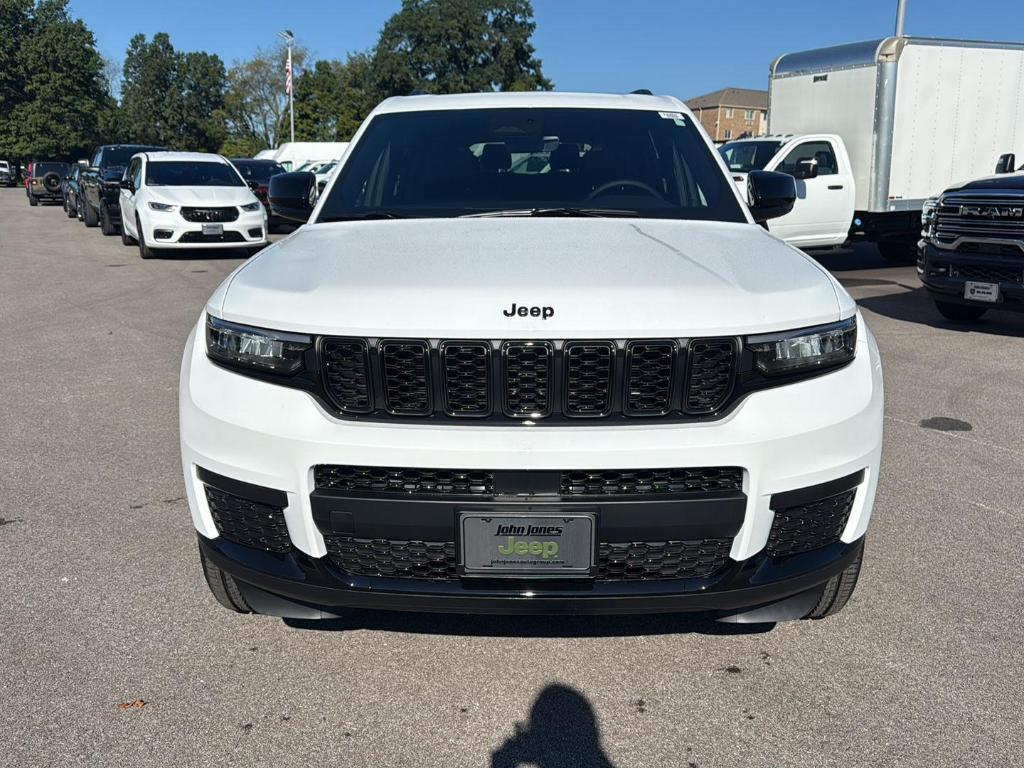 new 2025 Jeep Grand Cherokee L car, priced at $43,780
