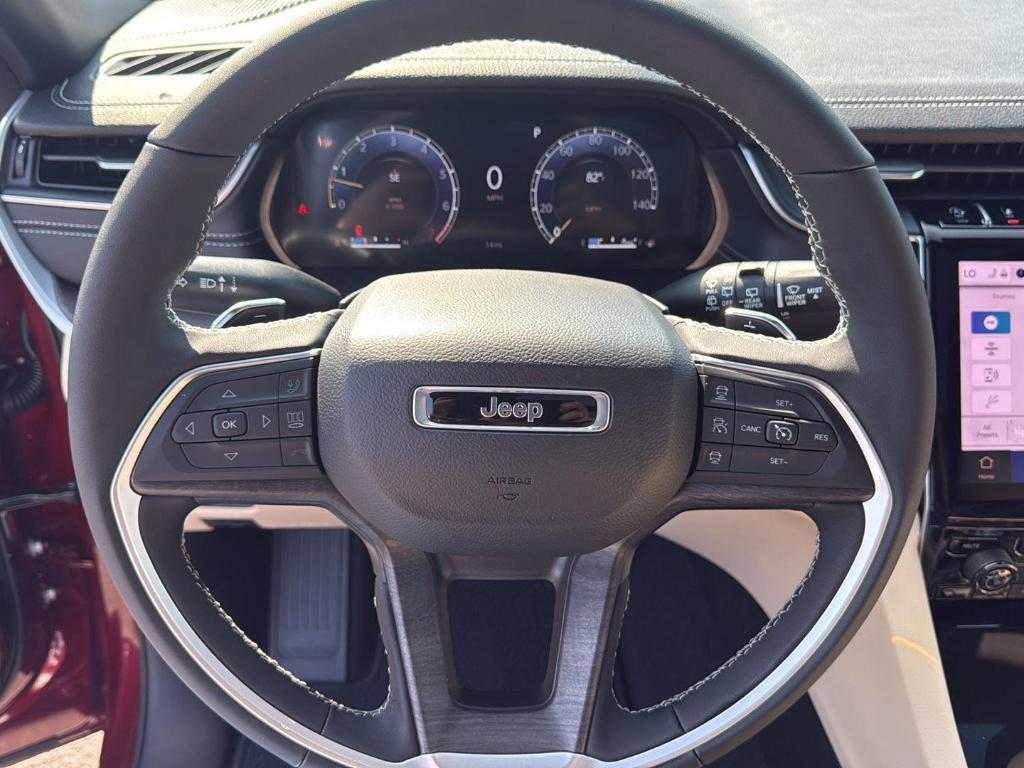 new 2025 Jeep Grand Cherokee L car, priced at $52,160