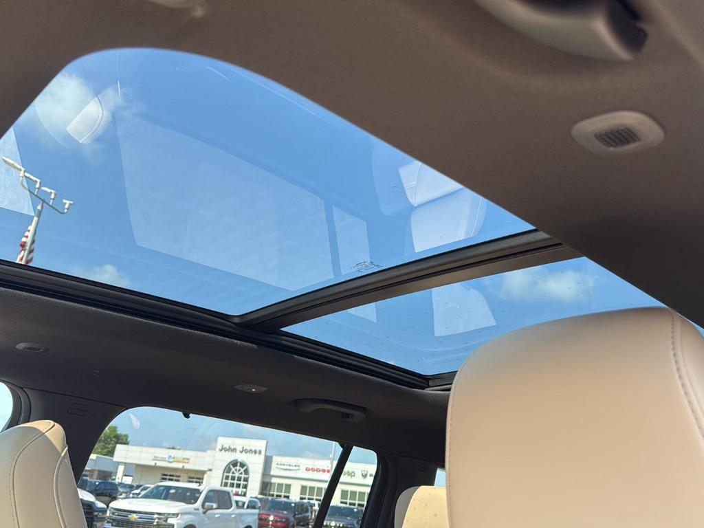 new 2025 Jeep Grand Cherokee L car, priced at $52,160