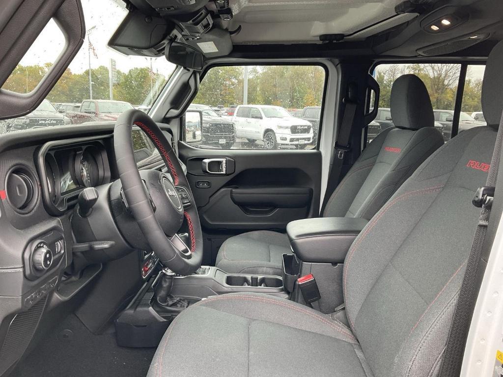 used 2024 Jeep Gladiator car, priced at $49,000