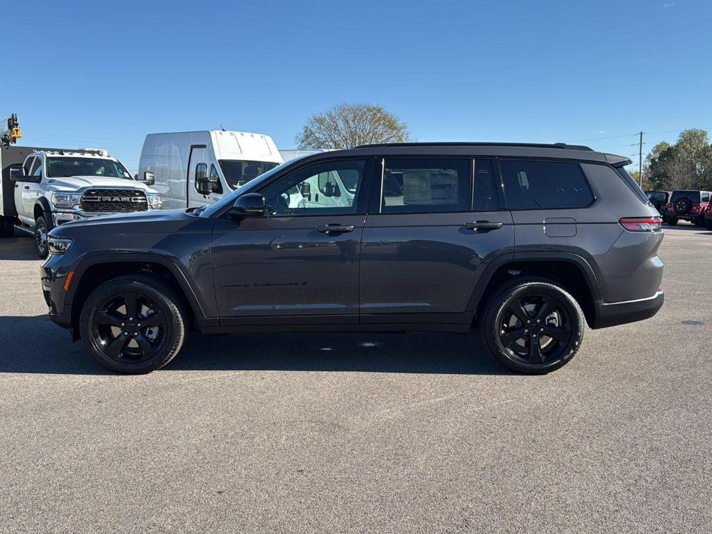 new 2025 Jeep Grand Cherokee L car, priced at $50,247