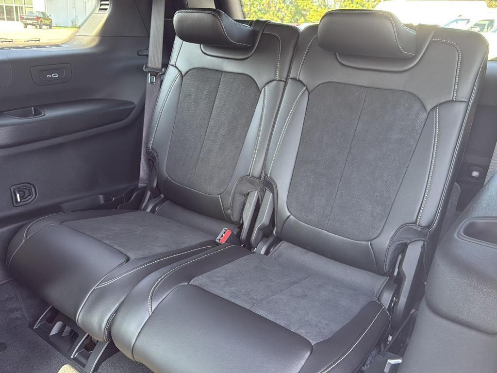 new 2025 Jeep Grand Cherokee L car, priced at $44,780
