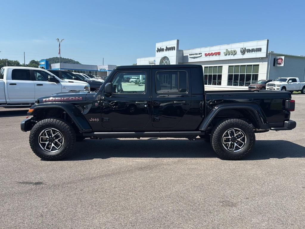 new 2025 Jeep Gladiator car, priced at $51,565