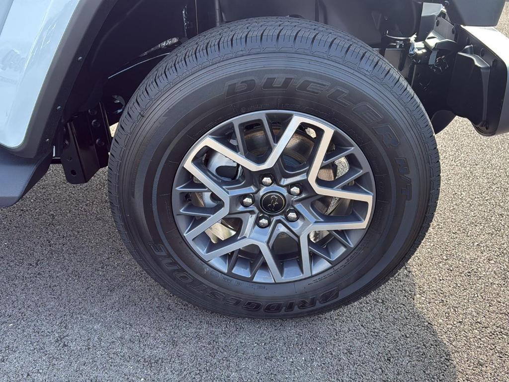 new 2025 Jeep Wrangler car, priced at $53,902