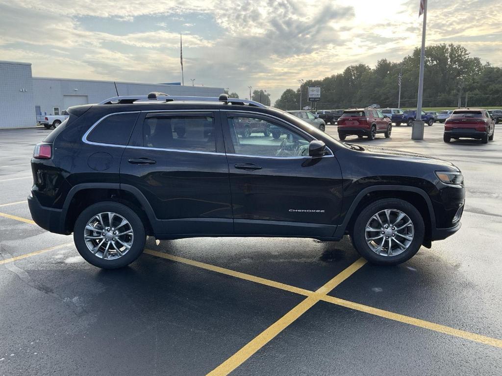 used 2021 Jeep Cherokee car, priced at $18,600