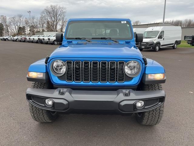 new 2025 Jeep Gladiator car, priced at $40,500