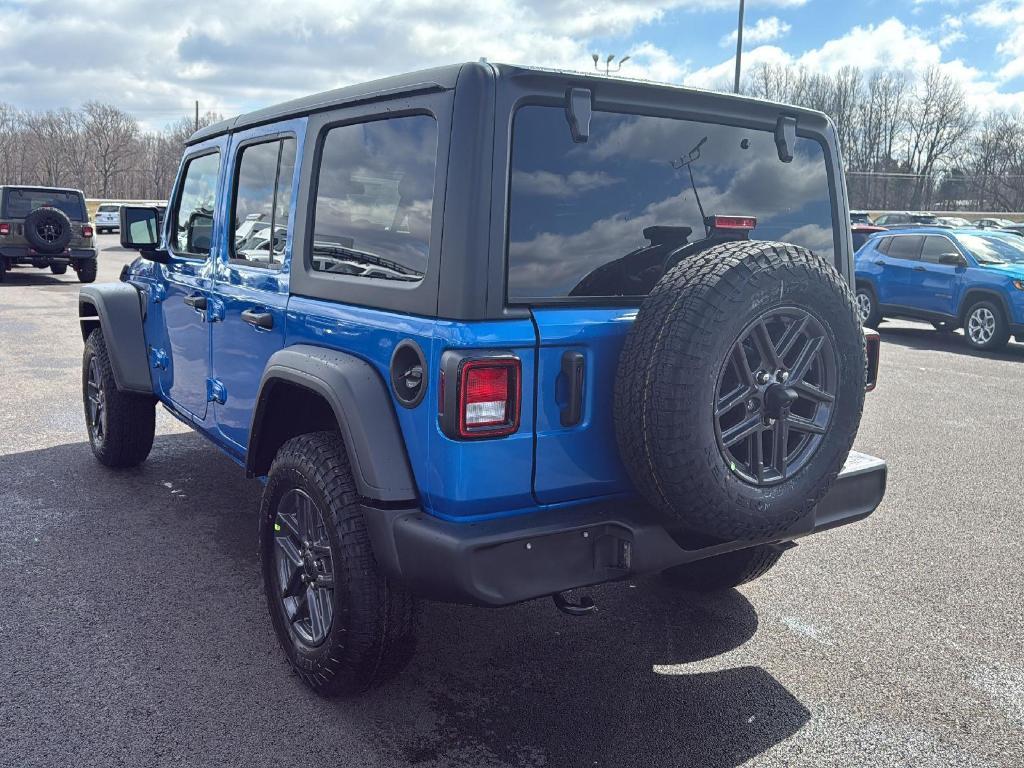 new 2025 Jeep Wrangler car, priced at $47,140