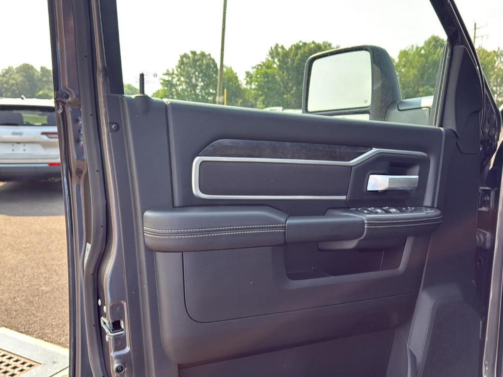 new 2024 Ram 2500 car, priced at $62,150