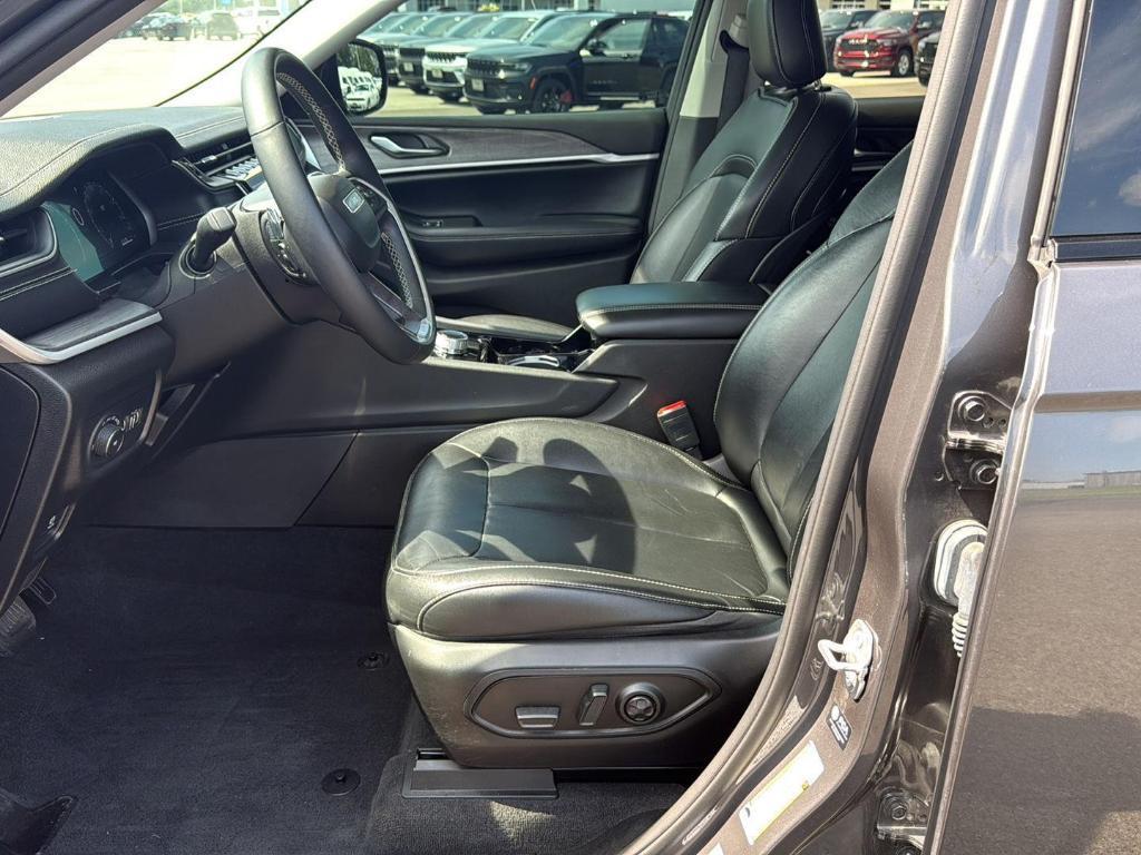 used 2021 Jeep Grand Cherokee L car, priced at $29,750