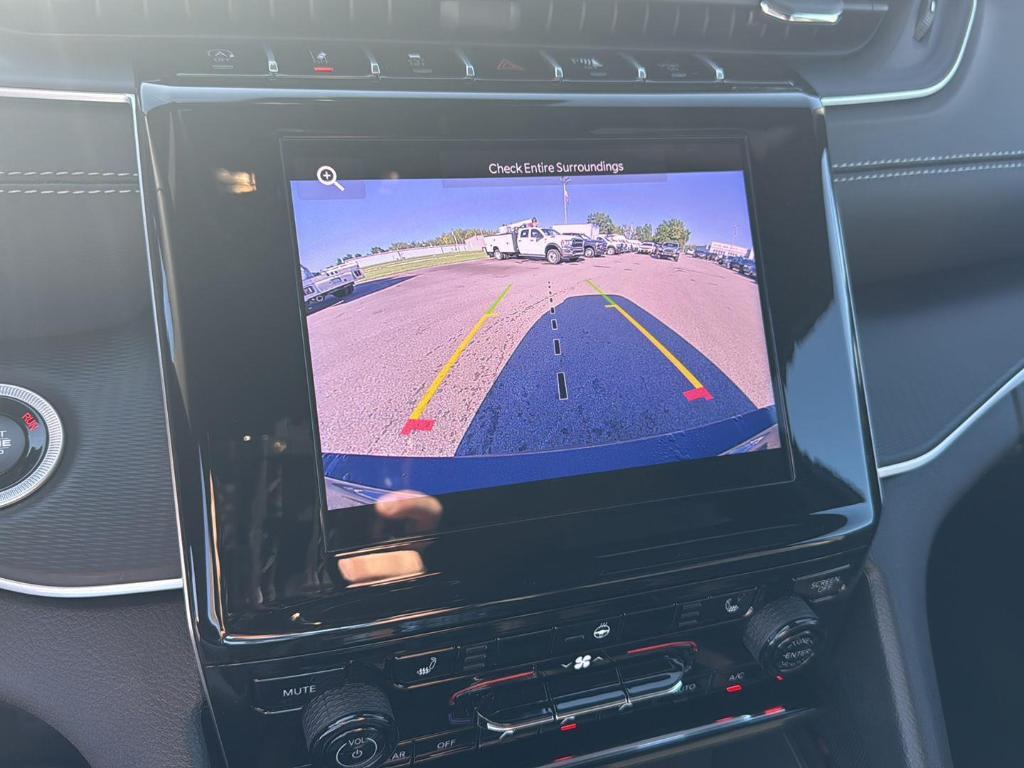 new 2025 Jeep Grand Cherokee L car, priced at $44,375