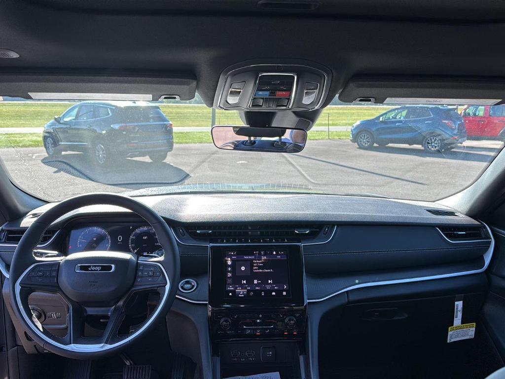 new 2025 Jeep Grand Cherokee L car, priced at $44,375
