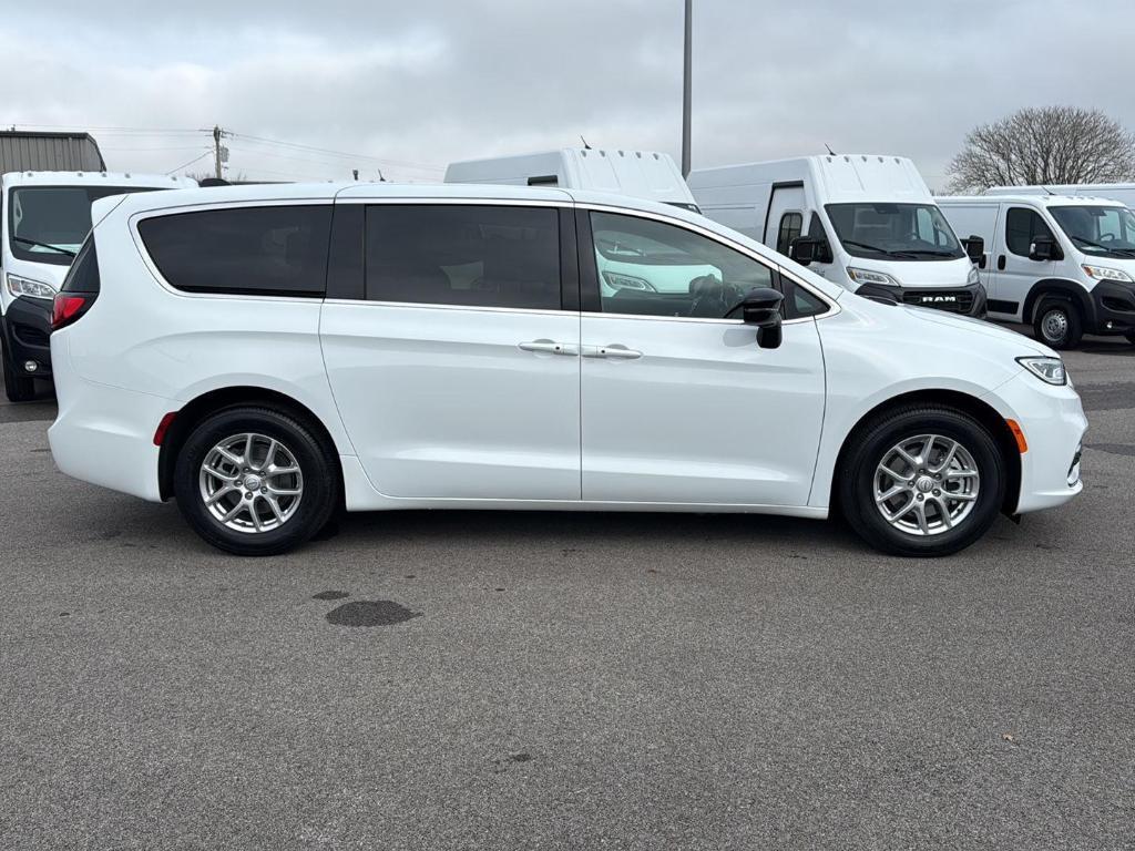 new 2026 Chrysler Pacifica car, priced at $41,640
