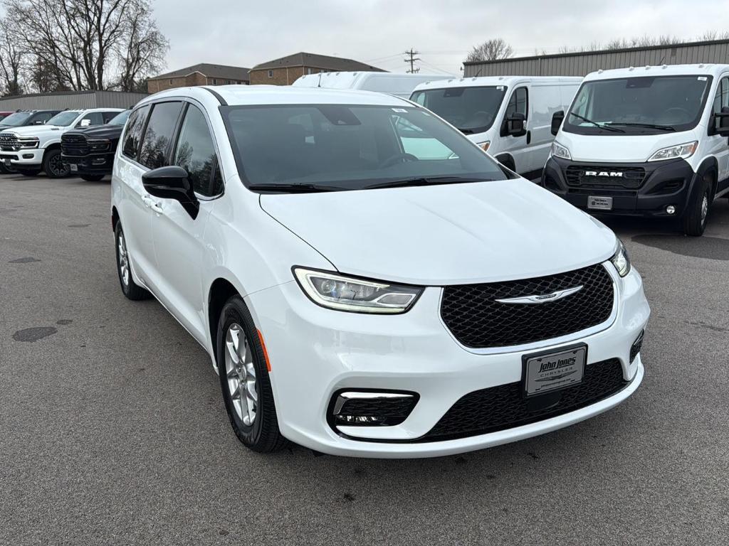 new 2026 Chrysler Pacifica car, priced at $41,640