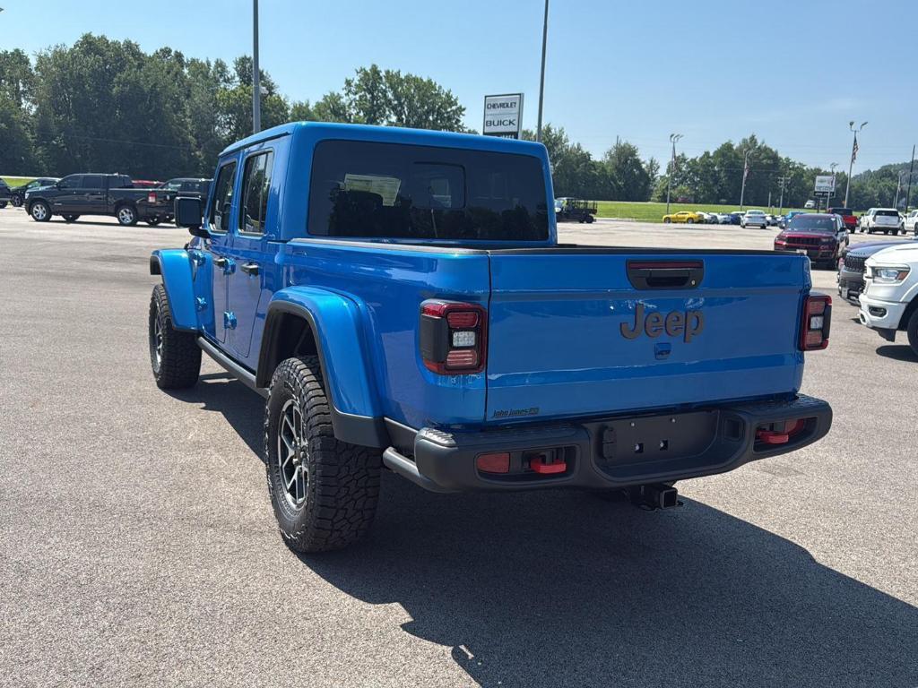 new 2025 Jeep Gladiator car, priced at $53,850