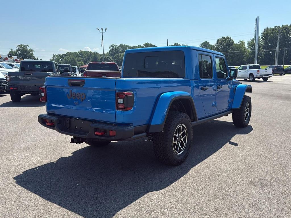 new 2025 Jeep Gladiator car, priced at $53,850
