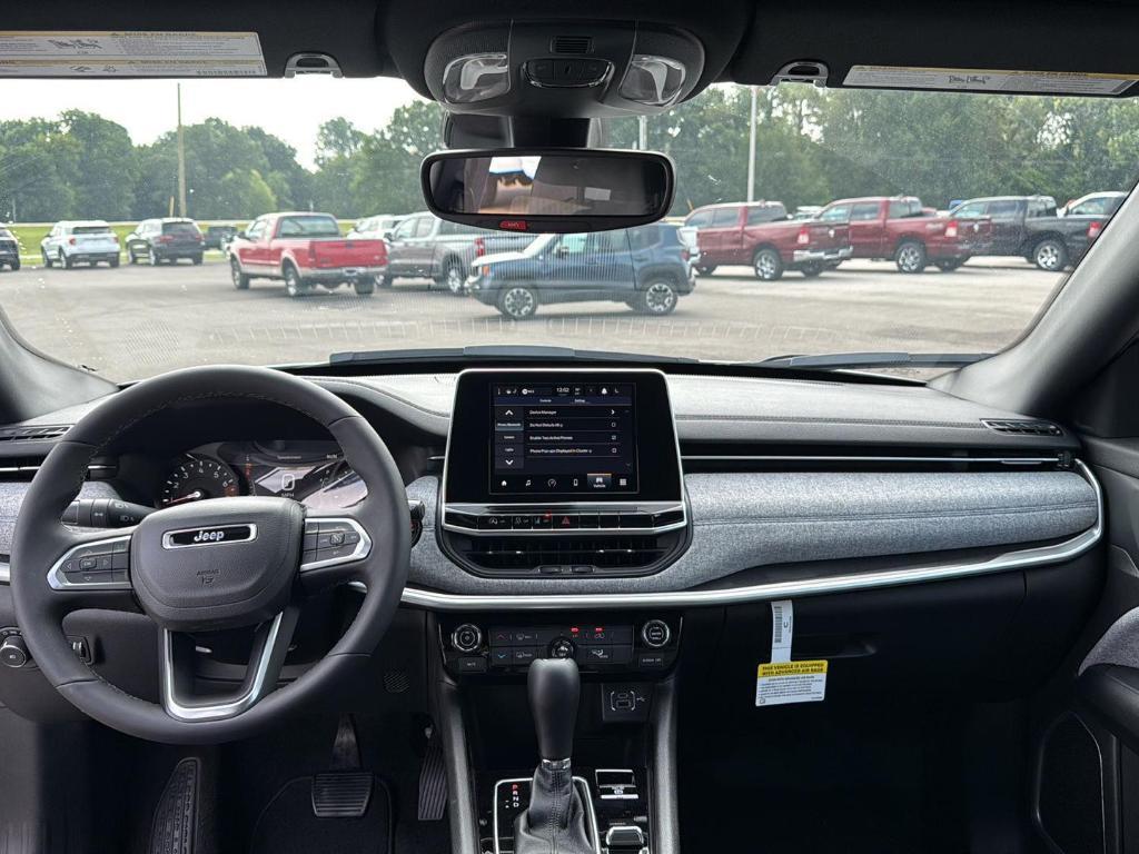 new 2025 Jeep Compass car, priced at $25,454